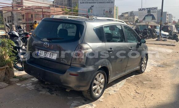 Dieundeu Occasion Toyota Verso Beige Auto in Dakar in Dakar Dieundeu Occasion Toyota Verso Beige Auto in Dakar in Dakar