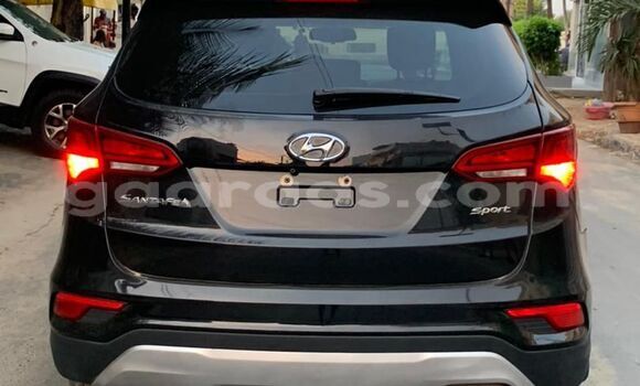 Dieundeu Occasion Hyundai Santa Fe Beige Auto in Dakar in Dakar Dieundeu Occasion Hyundai Santa Fe Beige Auto in Dakar in Dakar