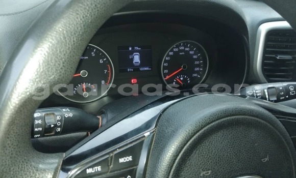 Acheter Occasion Voiture Kia Sportage Blanc à Dakar, Dakar Acheter Occasion Voiture Kia Sportage Blanc à Dakar, Dakar