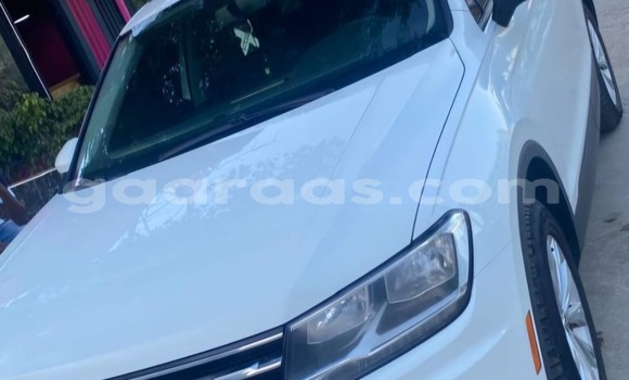 Dieundeu Occasion Volkswagen Tiguan White Auto in Dakar in Dakar Dieundeu Occasion Volkswagen Tiguan White Auto in Dakar in Dakar