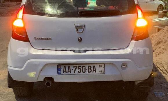 Acheter Occasion Voiture Dacia Sandero Blanc à Dakar, Dakar Acheter Occasion Voiture Dacia Sandero Blanc à Dakar, Dakar