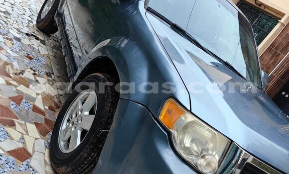 Acheter Occasion Voiture Ford Escape Bleu à Dakar, Dakar Acheter Occasion Voiture Ford Escape Bleu à Dakar, Dakar