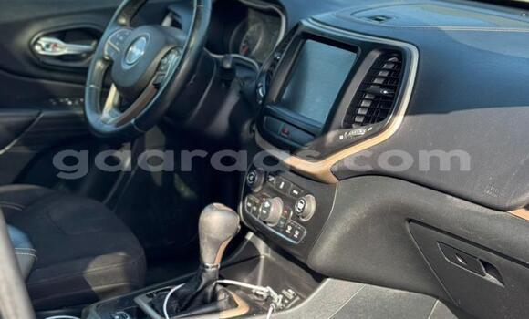 Acheter Occasion Voiture Jeep Cherokee Noir à Dakar, Dakar Acheter Occasion Voiture Jeep Cherokee Noir à Dakar, Dakar