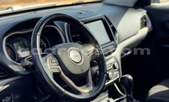 Acheter Occasion Voiture Jeep Cherokee Noir à Dakar, Dakar Acheter Occasion Voiture Jeep Cherokee Noir à Dakar, Dakar