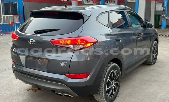 Acheter Occasion Voiture Hyundai Tucson Noir à Dakar, Dakar Acheter Occasion Voiture Hyundai Tucson Noir à Dakar, Dakar