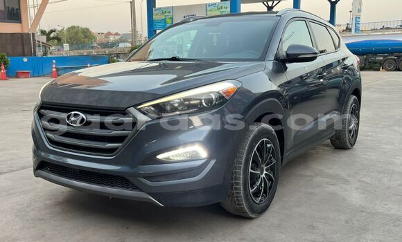 Acheter Occasion Voiture Hyundai Tucson Noir à Dakar, Dakar Acheter Occasion Voiture Hyundai Tucson Noir à Dakar, Dakar