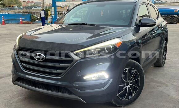 Acheter Occasion Voiture Hyundai Tucson Noir à Dakar, Dakar Acheter Occasion Voiture Hyundai Tucson Noir à Dakar, Dakar