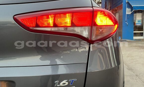 Acheter Occasion Voiture Hyundai Tucson Noir à Dakar, Dakar Acheter Occasion Voiture Hyundai Tucson Noir à Dakar, Dakar