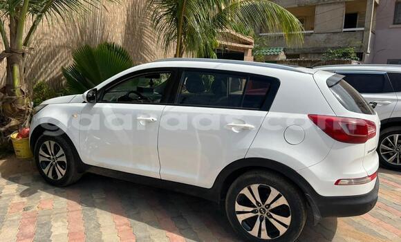 Acheter Occasion Voiture Kia Sportage Blanc à Dakar, Dakar Acheter Occasion Voiture Kia Sportage Blanc à Dakar, Dakar