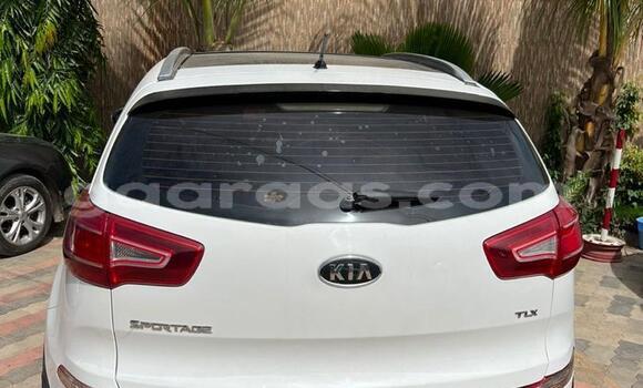 Acheter Occasion Voiture Kia Sportage Blanc à Dakar, Dakar Acheter Occasion Voiture Kia Sportage Blanc à Dakar, Dakar