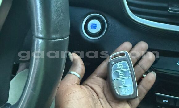 Dieundeu Occasion Hyundai Tucson Black Auto in Dakar in Dakar Dieundeu Occasion Hyundai Tucson Black Auto in Dakar in Dakar