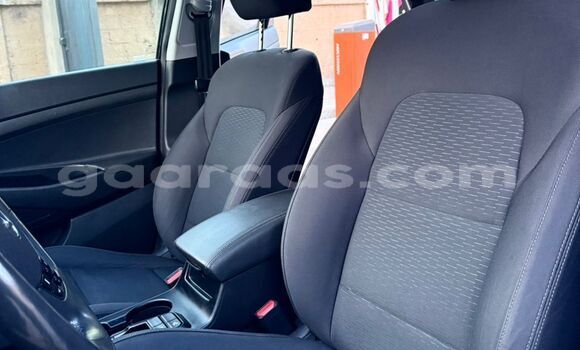 Dieundeu Occasion Hyundai Tucson Black Auto in Dakar in Dakar Dieundeu Occasion Hyundai Tucson Black Auto in Dakar in Dakar