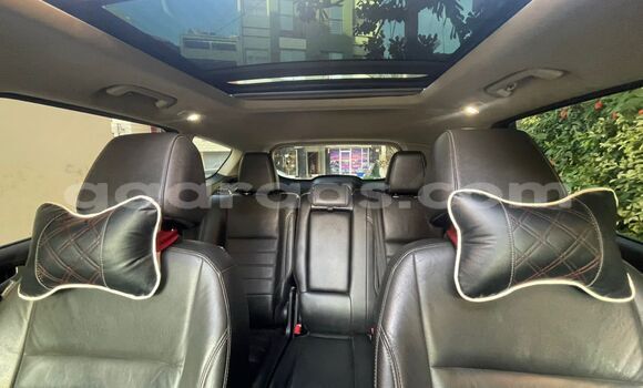 Dieundeu Occasion Ford Escape Red Auto in Dakar in Dakar Dieundeu Occasion Ford Escape Red Auto in Dakar in Dakar