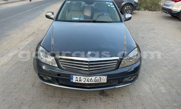 Buy Used Mercedes‒Benz C-klasse Beige Car in Dakar in Dakar Buy Used Mercedes‒Benz C-klasse Beige Car in Dakar in Dakar