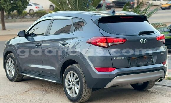 Dieundeu Imported Hyundai Tucson Silver Auto in Dakar in Dakar