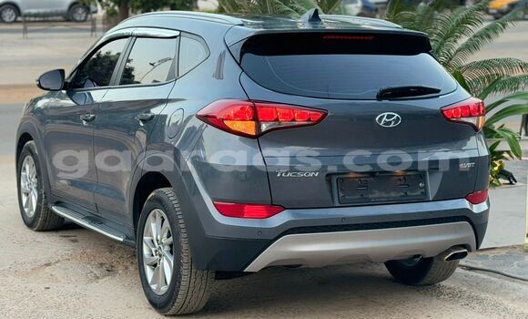 Dieundeu Imported Hyundai Tucson Silver Auto in Dakar in Dakar Dieundeu Imported Hyundai Tucson Silver Auto in Dakar in Dakar