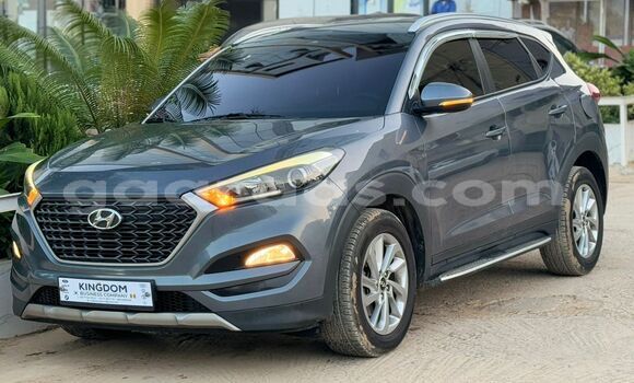Dieundeu Imported Hyundai Tucson Silver Auto in Dakar in Dakar Dieundeu Imported Hyundai Tucson Silver Auto in Dakar in Dakar