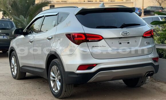 Acheter Import Voiture Hyundai Santa Fe Gris à Dakar, Dakar Acheter Import Voiture Hyundai Santa Fe Gris à Dakar, Dakar