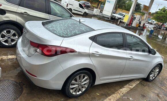 Buy Used Hyundai Elantra Beige Car in Dakar in Dakar Buy Used Hyundai Elantra Beige Car in Dakar in Dakar