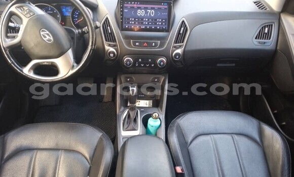 Buy Used Hyundai Tucson White Car in Dakar in Dakar Buy Used Hyundai Tucson White Car in Dakar in Dakar