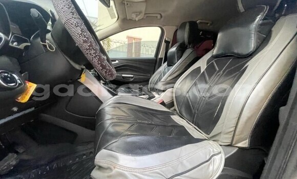 Acheter Occasion Voiture Ford Escape Autre à Dakar, Dakar Acheter Occasion Voiture Ford Escape Autre à Dakar, Dakar