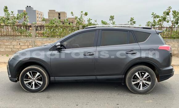 Acheter Occasion Voiture Toyota RAV4 Gris à Rufisque, Dakar Acheter Occasion Voiture Toyota RAV4 Gris à Rufisque, Dakar