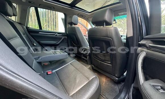 Dieundeu Occasion BMW X3 Black Auto in Dakar in Dakar Dieundeu Occasion BMW X3 Black Auto in Dakar in Dakar