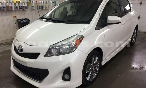 Dieundeu Occasion Toyota Yaris White Auto in Dakar in Dakar Dieundeu Occasion Toyota Yaris White Auto in Dakar in Dakar