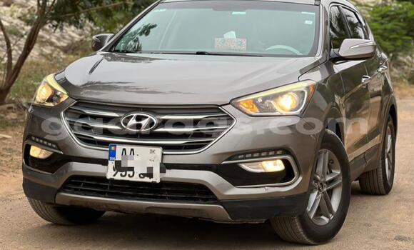 Buy Used Hyundai Santa Fe Silver Car in Dakar in Dakar Buy Used Hyundai Santa Fe Silver Car in Dakar in Dakar