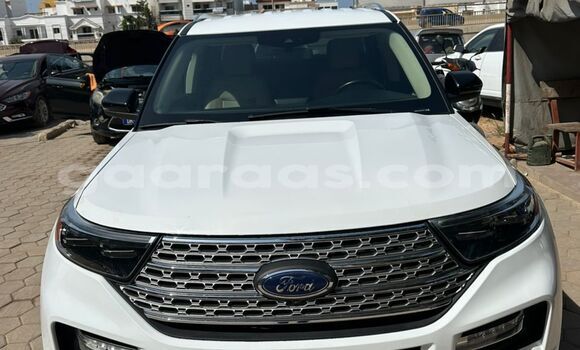 Acheter Import Voiture Ford Explorer Blanc à Dakar, Dakar