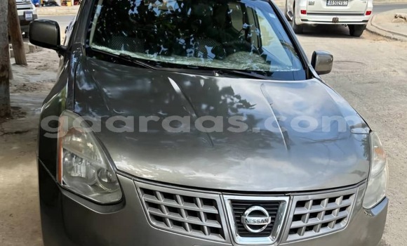 Dieundeu Occasion Nissan Rogue Silver Auto in Dakar in Dakar Dieundeu Occasion Nissan Rogue Silver Auto in Dakar in Dakar