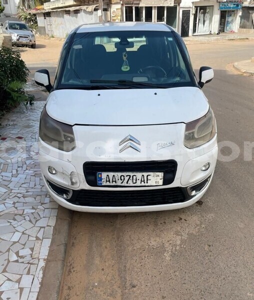 Big with watermark citroen c3 picasso dakar dakar 25052