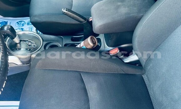 Buy Used Mitsubishi RVR White Car in Dakar in Dakar Buy Used Mitsubishi RVR White Car in Dakar in Dakar