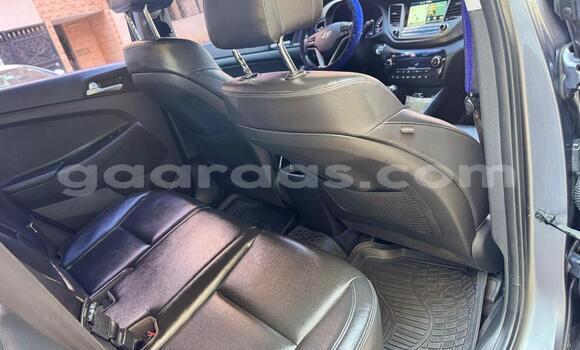 Dieundeu Occasion Hyundai Tucson Silver Auto in Dakar in Dakar Dieundeu Occasion Hyundai Tucson Silver Auto in Dakar in Dakar