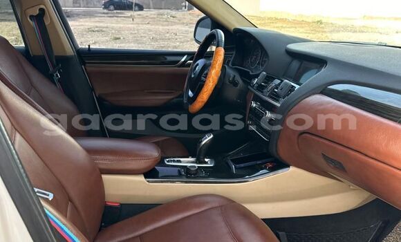 Acheter Occasion Voiture BMW X4 Blanc à Dakar, Dakar Acheter Occasion Voiture BMW X4 Blanc à Dakar, Dakar