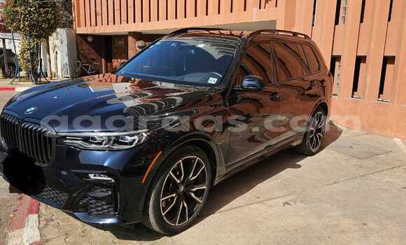 Dieundeu Beess BMW X7 Black Auto in Dakar in Dakar