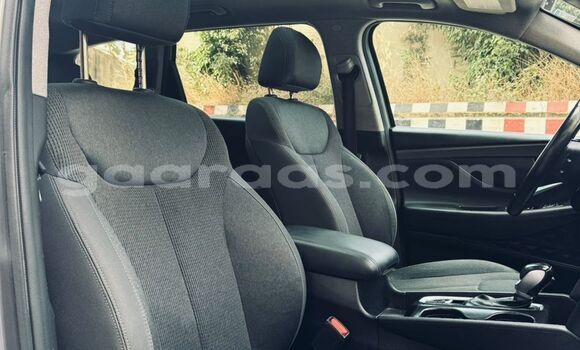 Acheter Import Voiture Hyundai Santa Fe Gris à Dakar, Dakar Acheter Import Voiture Hyundai Santa Fe Gris à Dakar, Dakar