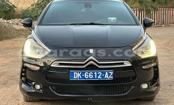 Acheter Occasion Voiture Citroen DS5 Noir à Dakar, Dakar Acheter Occasion Voiture Citroen DS5 Noir à Dakar, Dakar