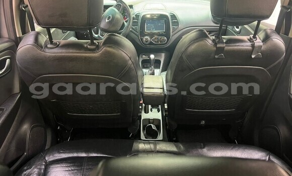 Acheter Occasion Voiture Renault Captur Gris à Dakar, Dakar Acheter Occasion Voiture Renault Captur Gris à Dakar, Dakar