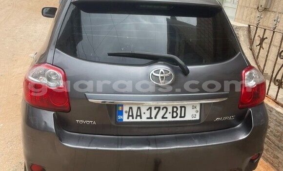 Dieundeu Occasion Toyota Auris Silver Auto in Dakar in Dakar Dieundeu Occasion Toyota Auris Silver Auto in Dakar in Dakar