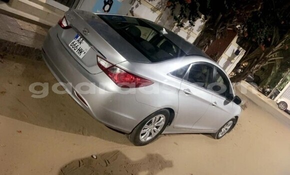 Dieundeu Occasion Hyundai Sonata Silver Auto in Dakar in Dakar Dieundeu Occasion Hyundai Sonata Silver Auto in Dakar in Dakar