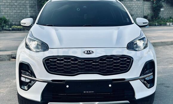 Acheter Import Voiture Kia Sportage Blanc à Dakar, Dakar Acheter Import Voiture Kia Sportage Blanc à Dakar, Dakar