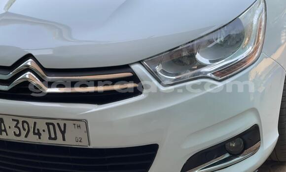 Dieundeu Occasion Citroen C4 White Auto in Dakar in Dakar Dieundeu Occasion Citroen C4 White Auto in Dakar in Dakar