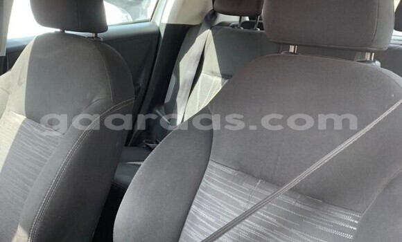 Buy Used Peugeot 208 White Car in Dakar in Dakar Buy Used Peugeot 208 White Car in Dakar in Dakar