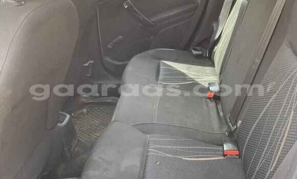 Buy Used Peugeot 208 White Car in Dakar in Dakar Buy Used Peugeot 208 White Car in Dakar in Dakar