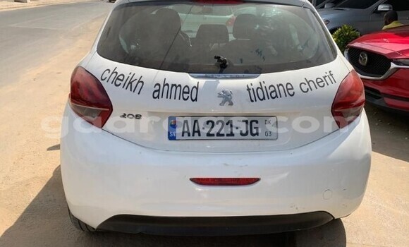 Buy Used Peugeot 208 White Car in Dakar in Dakar Buy Used Peugeot 208 White Car in Dakar in Dakar