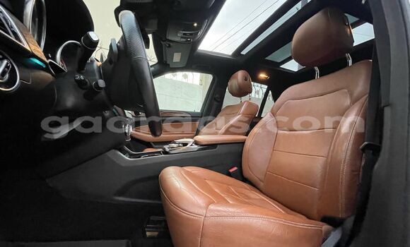 Acheter Occasion Voiture Ford Fusion Noir à Dakar, Dakar Acheter Occasion Voiture Ford Fusion Noir à Dakar, Dakar