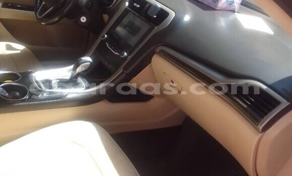 Acheter Occasion Voiture Ford Fusion Rouge à Dakar, Dakar Acheter Occasion Voiture Ford Fusion Rouge à Dakar, Dakar