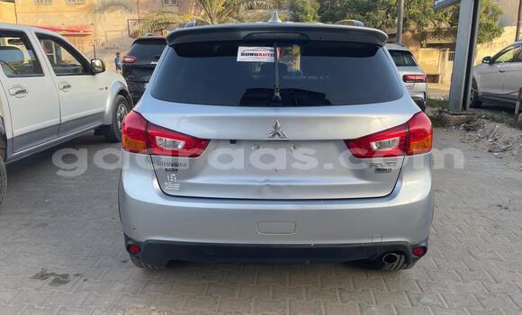 Acheter Occasion Voiture Mitsubishi RVR Beige à Dakar, Dakar Acheter Occasion Voiture Mitsubishi RVR Beige à Dakar, Dakar