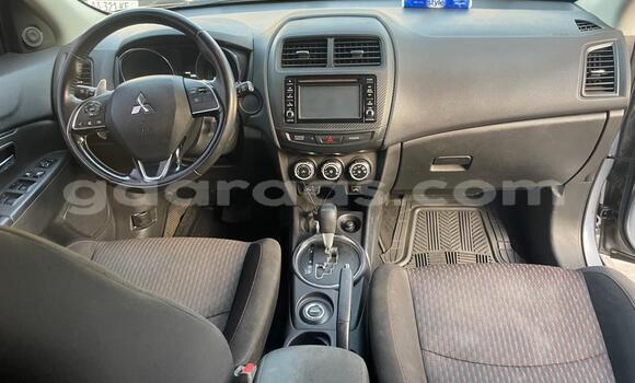 Acheter Occasion Voiture Mitsubishi RVR Beige à Dakar, Dakar Acheter Occasion Voiture Mitsubishi RVR Beige à Dakar, Dakar